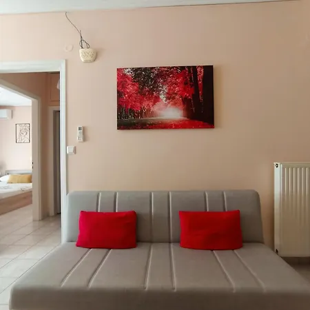 John's 3 In * Argostóli